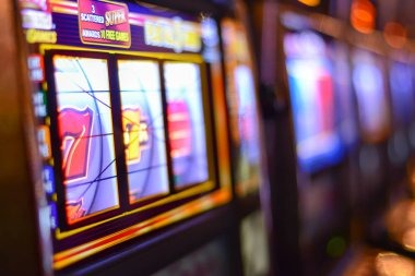 Weekly cashback dashboard showing Liga 1 betting activity and earned cashback on siputri88